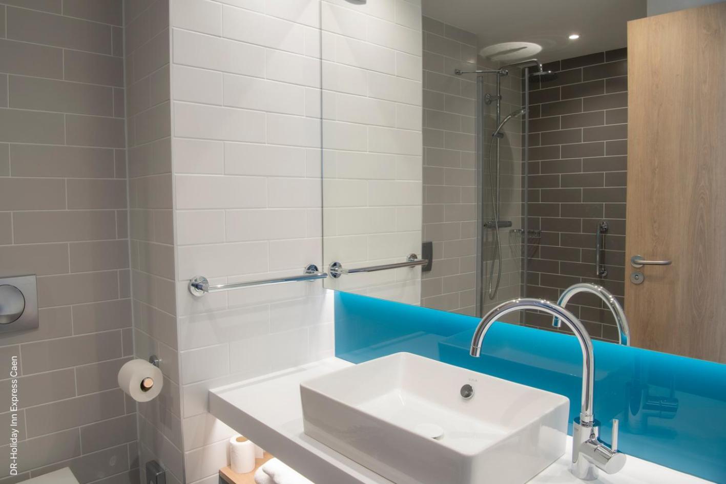 Holiday Inn Express Caen Epron By Ihg Buitenkant foto