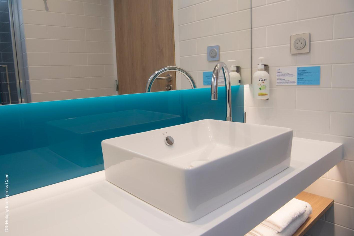 Holiday Inn Express Caen Epron By Ihg Buitenkant foto