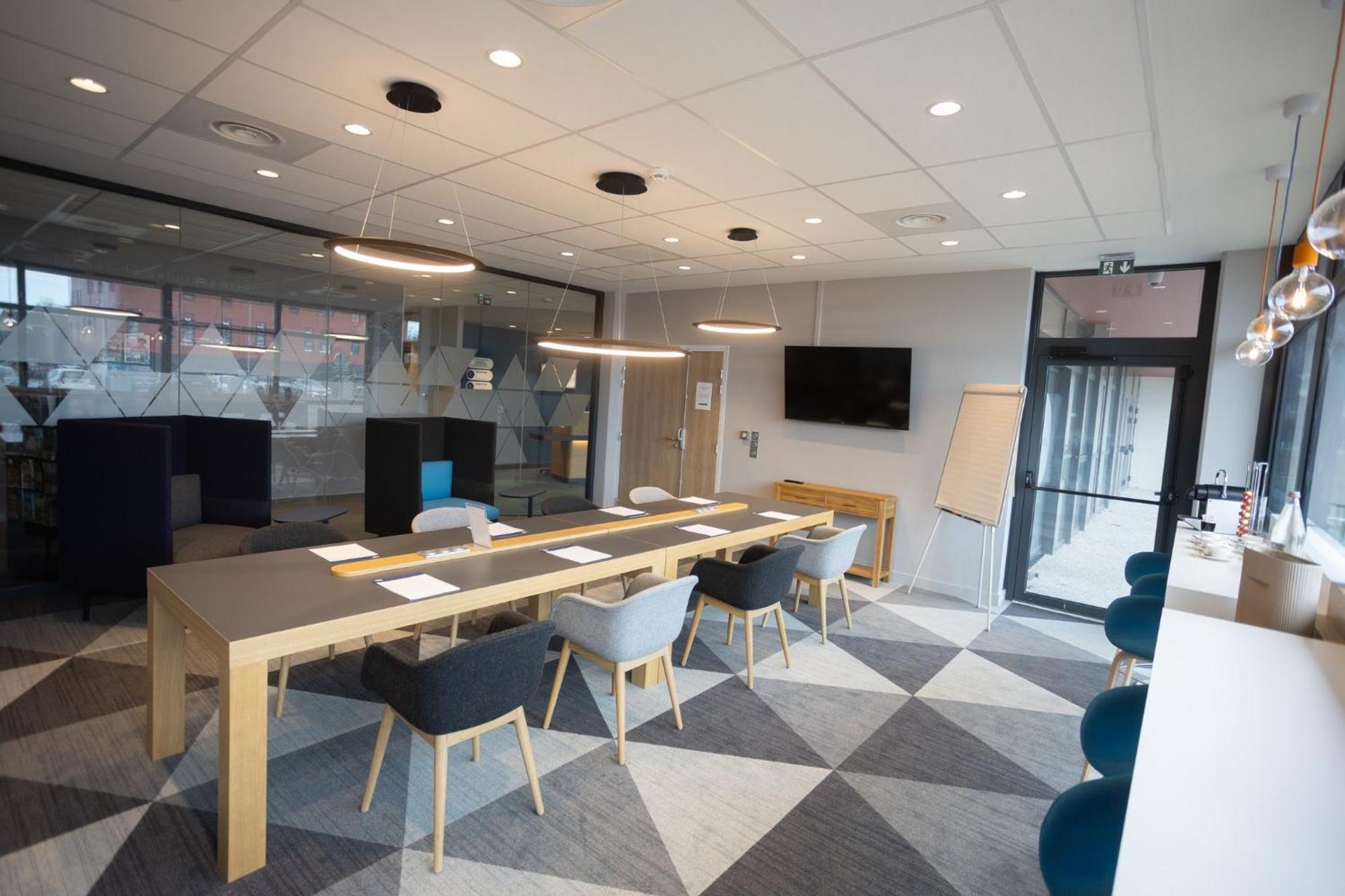 Holiday Inn Express Caen Epron By Ihg Buitenkant foto