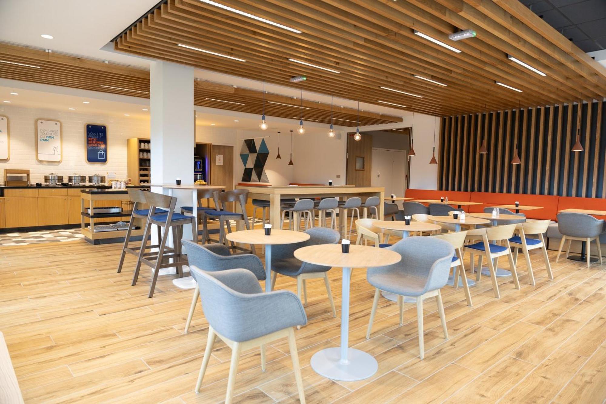 Holiday Inn Express Caen Epron By Ihg Buitenkant foto